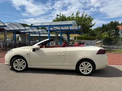 Gebraucht Renault Mégane Cabriolet Floride 131 PS (96 kW) 2011 Beige Cabrio