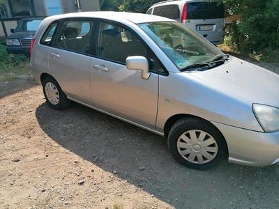 Suzuki Liana
