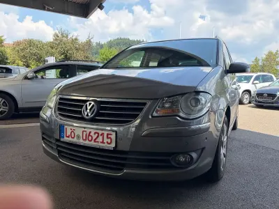 Gebraucht VW Touran Conceptline 140 PS (102 kW) 2009 Grau Van / Kleinbus