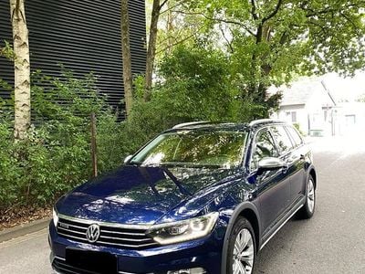 VW Passat Alltrack
