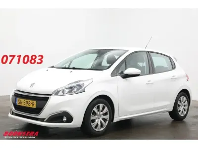 Gebraucht Peugeot 208 75 PS (55 kW) 2018 Weiß Kleinwagen