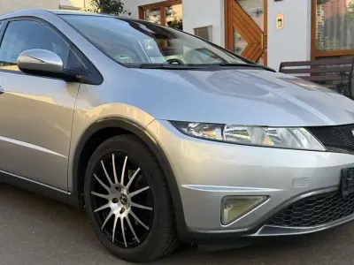 Gebraucht Honda Civic Sport 140 PS (102 kW) 2011 Grau Kleinwagen
