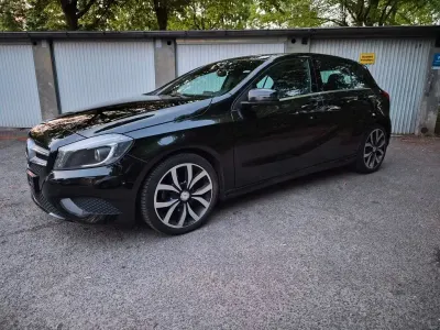 Brugt Mercedes A200 Urban 156 HK (114 kW) 2014 Sort Sedan