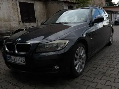 Gebraucht BMW 318 143 PS (105 kW) 2009 Schwarz Kombi