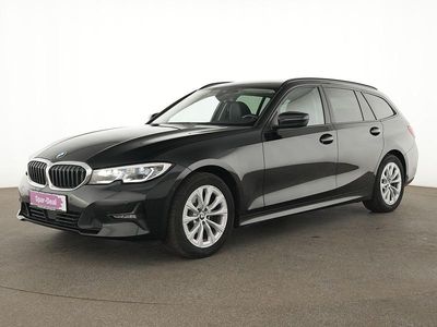 Black sapphire Gebraucht 2022 BMW 318 Advantage Limousine | 21.788 € (Guter Preis)