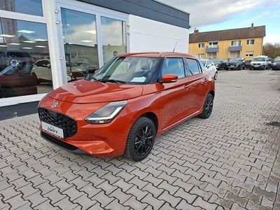 Gebraucht Suzuki Swift Comfort+ 83 PS (61 kW) 2024 Orange Kleinwagen