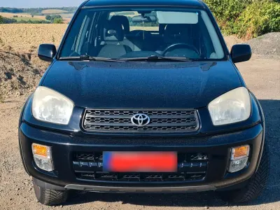 Gebraucht Toyota RAV4 150 PS (110 kW) 2001 Schwarz SUV