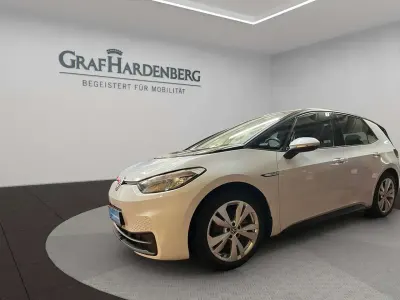 Gebraucht VW ID.3 Pro 150 kW (204 PS) 2021 Weiß Kleinwagen