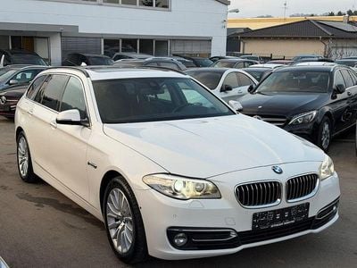 Weiß Gebraucht 2015 BMW 520 Luxury Line Kombi | 14.999 € (Fairer Preis)