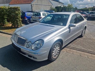 Mercedes E200