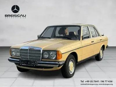 Gebraucht Mercedes E230 136 PS (100 kW) 1981 Beige Limousine