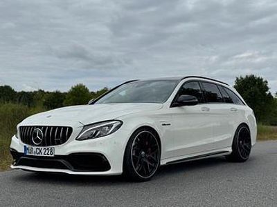 Mercedes C63S AMG