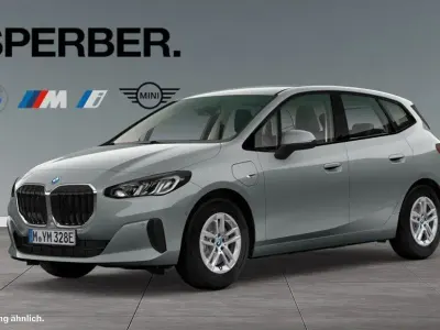 Gebraucht BMW 225 136 PS (100 kW) 2022 Grau Van / Kleinbus