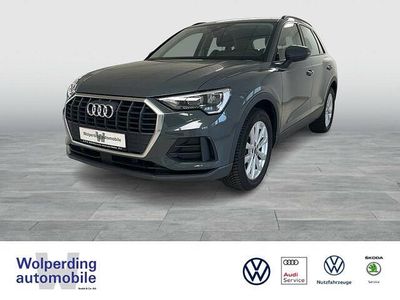 Gebraucht Audi Q3 Ambiente 150 PS (110 kW) 2023 Nanograu, metallic SUV