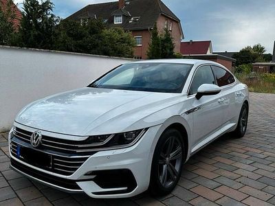 Second-hand VW Arteon R-line 190 CP (139 kW) 2019 Alb Hatchback