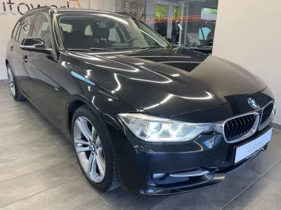 Gebraucht BMW 325 Sport Line 218 PS (160 kW) 2013 Schwarz Limousine