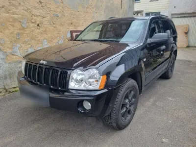 Gebraucht Jeep Grand Cherokee Laredo 218 PS (160 kW) 2005 Schwarz SUV