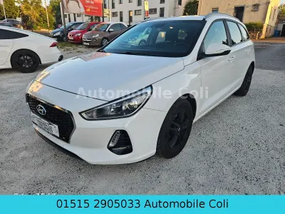 Gebraucht Hyundai i30 Comfort 120 PS (88 kW) 2017 Weiß Kombi