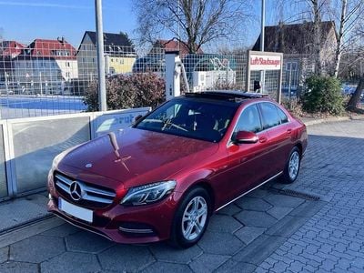 Gebraucht Mercedes C180 156 PS (114 kW) 2014 Rot Limousine