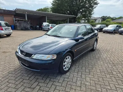 Gebraucht Opel Vectra 101 PS (74 kW) 2000 Blau Limousine