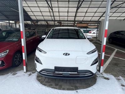 Usata Hyundai Kona Trend 100 kW (136 CV) 2023 Bianco SUV