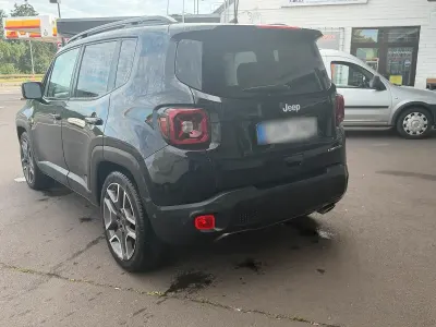 Gebraucht Jeep Renegade 120 PS (88 kW) 2019 Schwarz SUV
