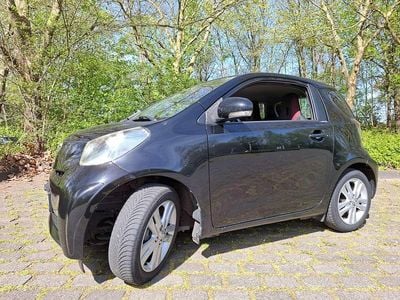 Gebraucht Toyota iQ 98 PS (72 kW) 2011 Schwarz Kleinwagen