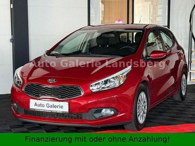 Gebraucht Kia Ceed 99 PS (72 kW) 2013 Rot Kleinwagen