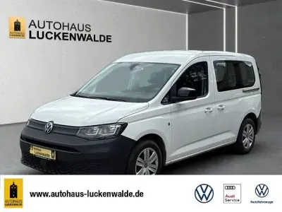 Gebraucht VW Caddy Basis 114 PS (83 kW) 2022 Weiß Van / Kleinbus