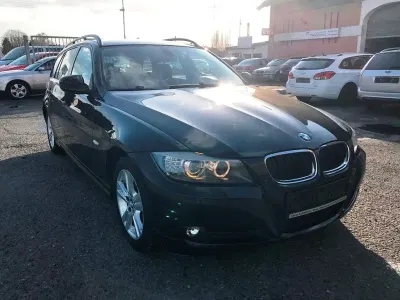Brugt BMW 318 Comfort Edition 143 HK (105 kW) 2009 Sort Stationcar