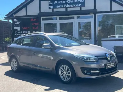 Używany Renault Mégane GrandTour Initiale Paris 116 KM (85 kW) 2014 Szary Kombi