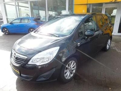 Begagnad Opel Meriva 103 HK (75 kW) 2012 Svart Minibuss