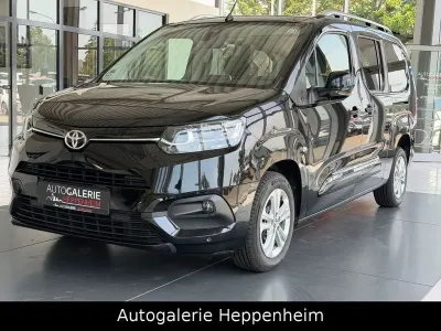 Gebraucht Toyota Proace Verso City 131 PS (96 kW) 2021 Schwarz Kombi