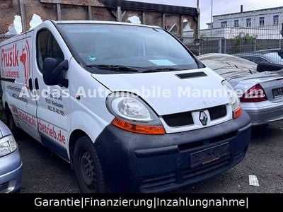 Usata Renault Trafic 101 CV (74 kW) 2006 Bianco Monovolume