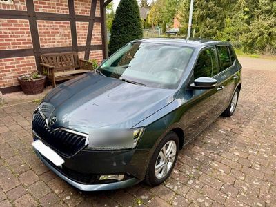 gebraucht Skoda Fabia 1.0l TSI 70kW DSG STYLE STYLE