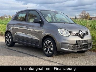 Grau Gebraucht 2022 Renault Twingo Zen Kleinwagen | 9.300 € (Guter Preis)