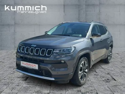Gebraucht Jeep Compass Limited 179 PS (131 kW) 2022 Grau SUV