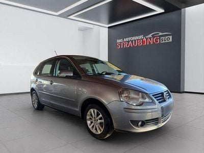 Silber Gebraucht 2009 VW Polo Comfortline Limousine | 3.750 € (Fairer Preis)
