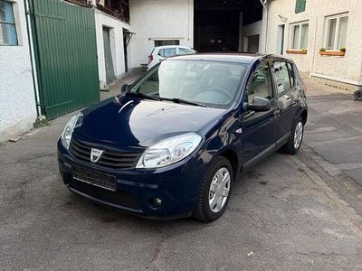 Gebraucht Dacia Sandero 75 PS (55 kW) 2012 Blau Kleinwagen