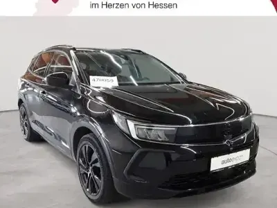 Gebraucht Opel Grandland X 131 PS (96 kW) 2022 Schwarz SUV