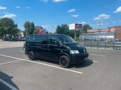 Gebraucht VW Multivan Startline 131 PS (96 kW) 2008 Schwarz Van / Kleinbus