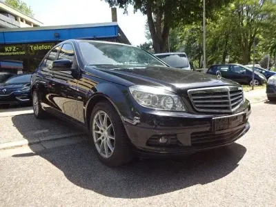 Gebraucht Mercedes C160 156 PS (114 kW) 2009 Schwarz Coupé