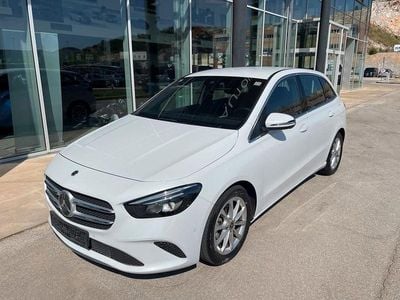 Mercedes B200