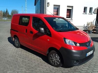 Gebraucht Nissan Evalia Premium Edition 86 PS (63 kW) 2011 Rot Van / Kleinbus
