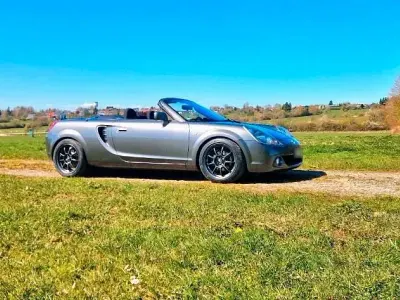 Gebraucht Toyota MR2 140 PS (102 kW) 2005 Grau Cabrio