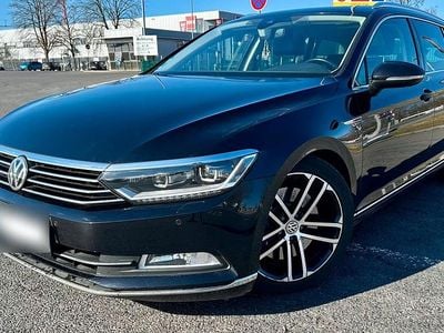 Gebraucht VW Passat Highline 239 PS (175 kW) 2015 Schwarz Kombi