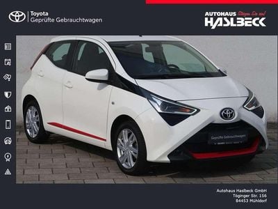 Gebraucht Toyota Aygo X-play 72 PS (52 kW) 2019 Pianosaweiß Kleinwagen