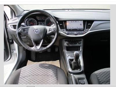 Gebraucht Opel Astra Selection 110 PS (80 kW) 2019 Weiß Limousine