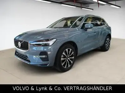 Gebraucht Volvo XC60 Core 197 PS (144 kW) 2023 Grau SUV