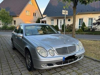 Mercedes E220